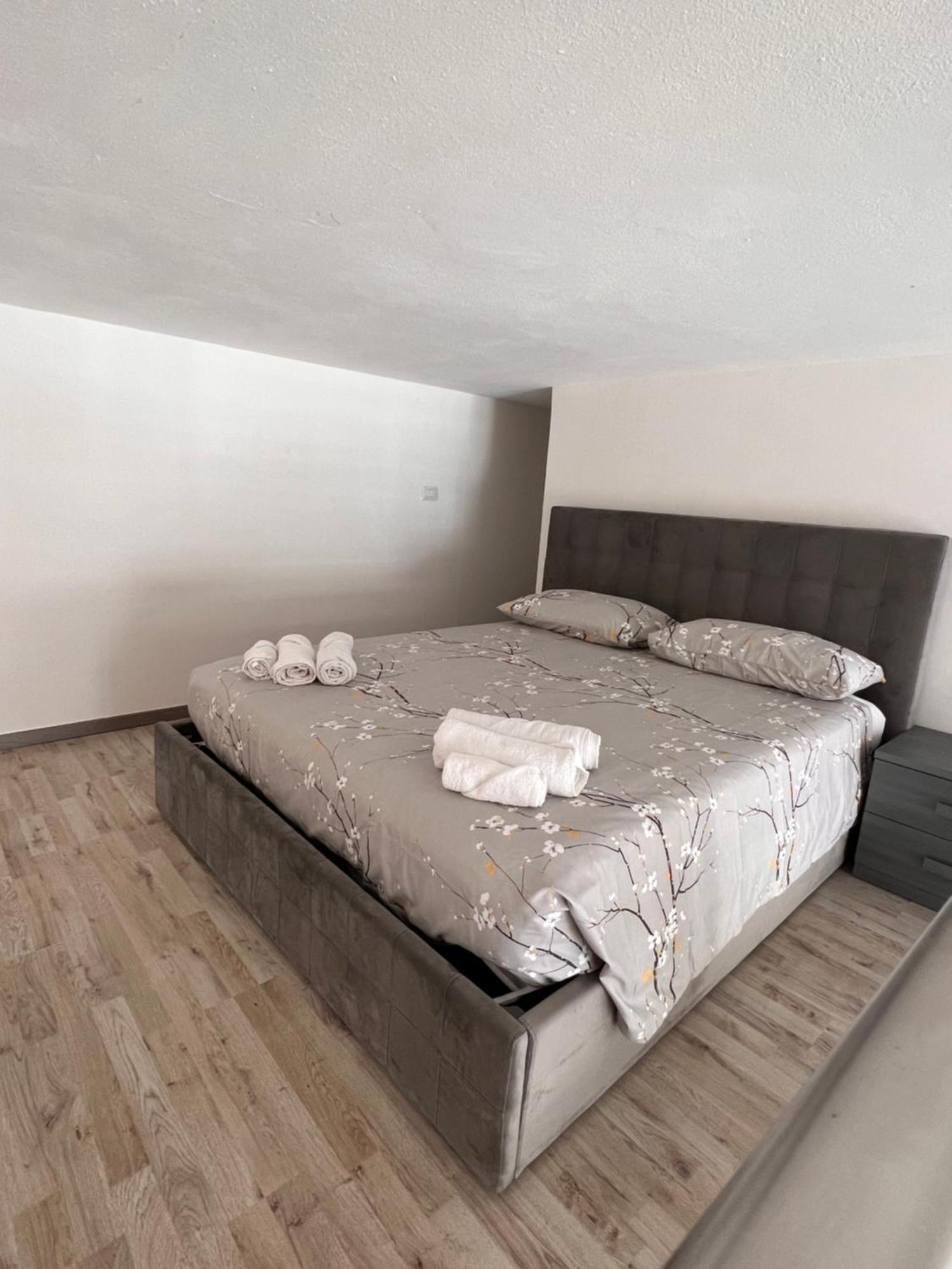 Апартаменты Urban Charme Loft Доргали Экстерьер фото